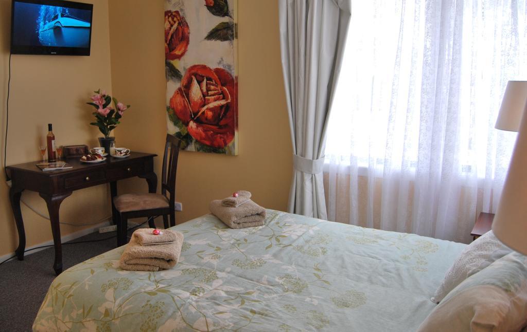 Cutmore Cottages - Meurants Manor Stanhope Gardens Zimmer foto